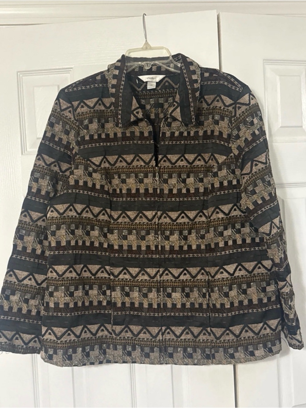 CJ Banks Southwest Aztec-style full-zip tapestry jacket Size US 1X.